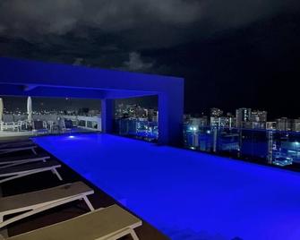Apartamento N1401 Downtown Santo Domingo - Santo Domingo - Piscina