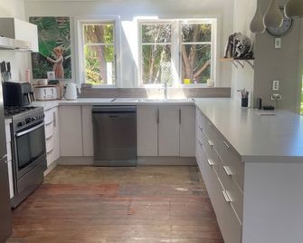 Delta's Nest, Queen Charlotte Sound - Anakiwa - Cucina