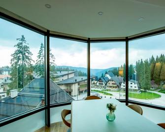 Hotel Blanca Resort & Spa - Šišava - Balcón