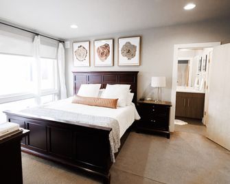 Prime Lohi Location, Hot Tub, Private Roof Deck, Walkability - Denver - Quarto