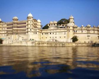 Rangniwas Palace Hotel - Udaipur - Toà nhà