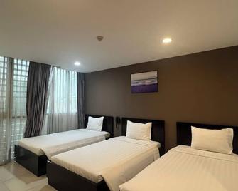 Minh Khang Hotel - Ho Chi Minh City - Bedroom
