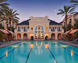 Luxury condo near Irvine Business & UCI Hospital - Irvine - Pool