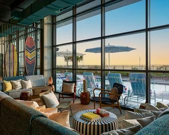 Moxy Virginia Beach Oceanfront - Virginia Beach - Lobby