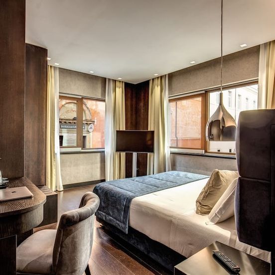 Bedroom view of Prassede Palace hotel