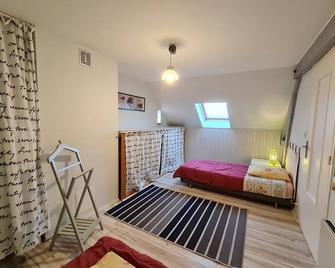 Gîte familial près de l'étang des Bois avec cheminée et véranda chauffée - FR-1-590-89 - Lorris - Habitación