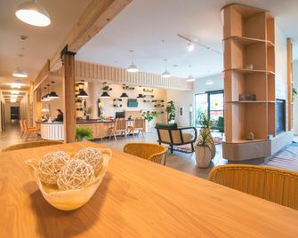 Saltline Hotel - סיסייד - לובי