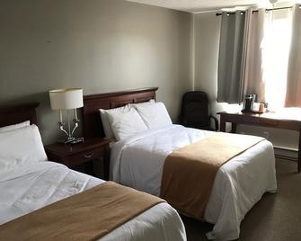 The Auberge Inn - Temiskaming Shores - Bedroom