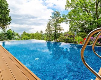 Apartamenty Sun & Snow Green Park - Szklarska Poręba - Piscina