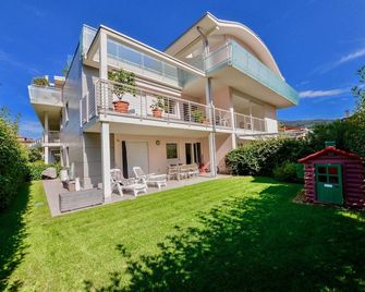 Private Garden In Paradise - Riva del Garda - Rakennus