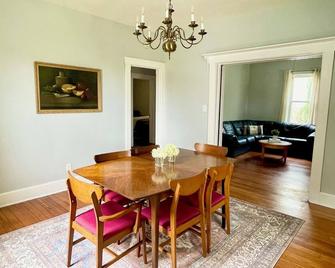 Family-friendly home in Jasper - Jasper - Eetruimte