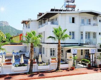 Amsterdam Boutique Hotel - Kemer - Building