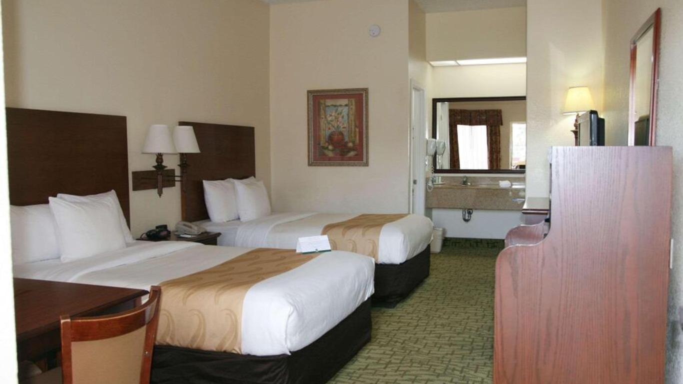 Quality Inn Weeki Wachee