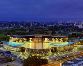Minsk Marriott Hotel - Minsk - Building