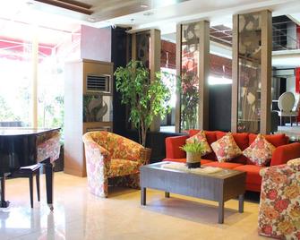Hermes Palace Hotel Medan - Managed By Bencoolen - Medan - Lobby