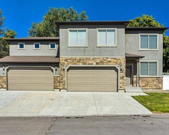 Spacious & New Guesthouse in Orem/Provo - Orem - Building