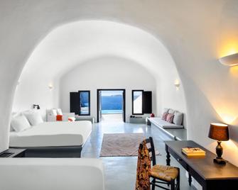 Grand Ambassador Santorini Hotel - Akrotiri - Bedroom