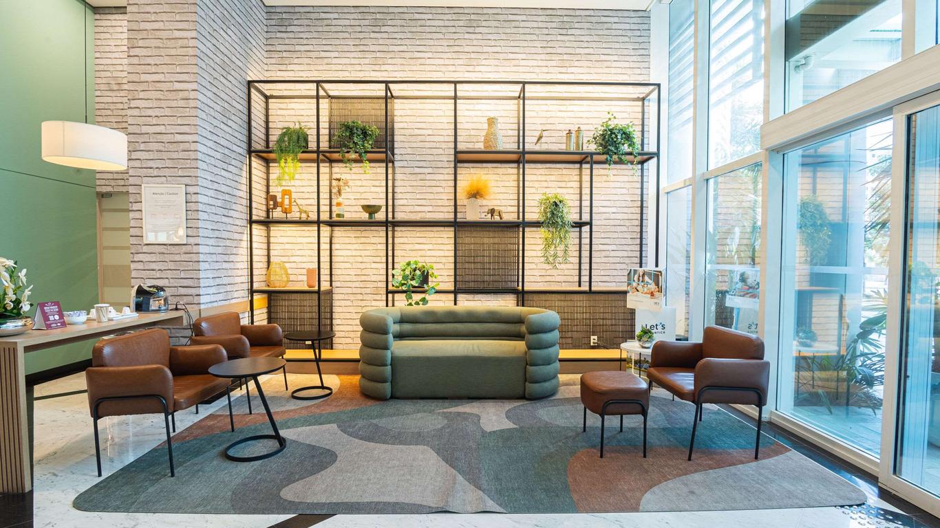 كومفورت هوتل إبيرابويرا