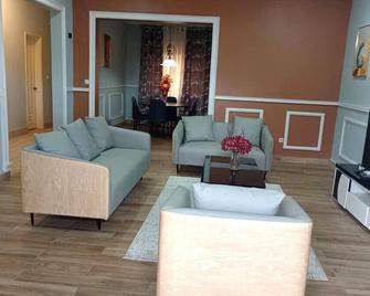 The Blue Resort - Yaoundé - Living room