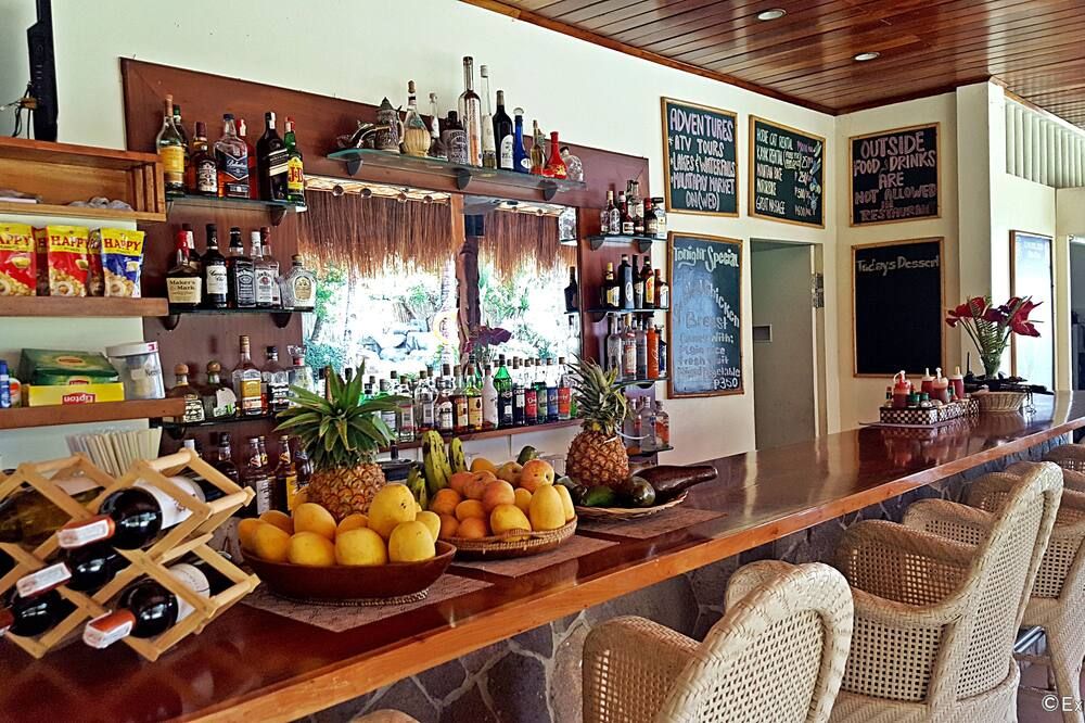 مايكس دوين بيتش ريزورت