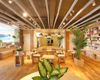 جيستهاوس تشورا كوكيولي إيشيجاكيجيما - دار ضيافة - إشيغاكي - ردهة