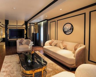 Fte Ha Long Hotel - Ha Long