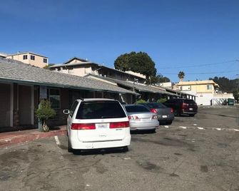 Commodore Motel - Oakland - Exterior