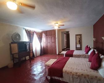 Hotel Casa Morena - San Miguel de Allende - Bedroom