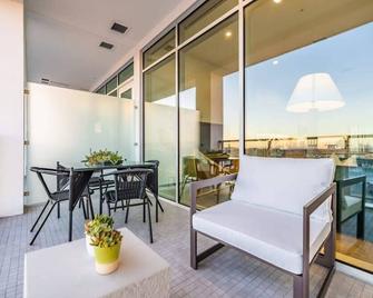 @ Marbella Lane - Aesthetic 2BR w/Ocean views - Long Beach - Balcony