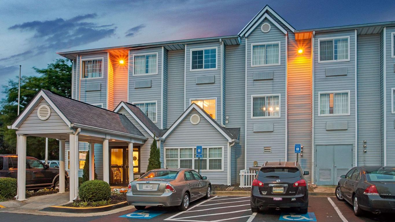 Microtel Inn & Suites by Wyndham Atlanta Airport