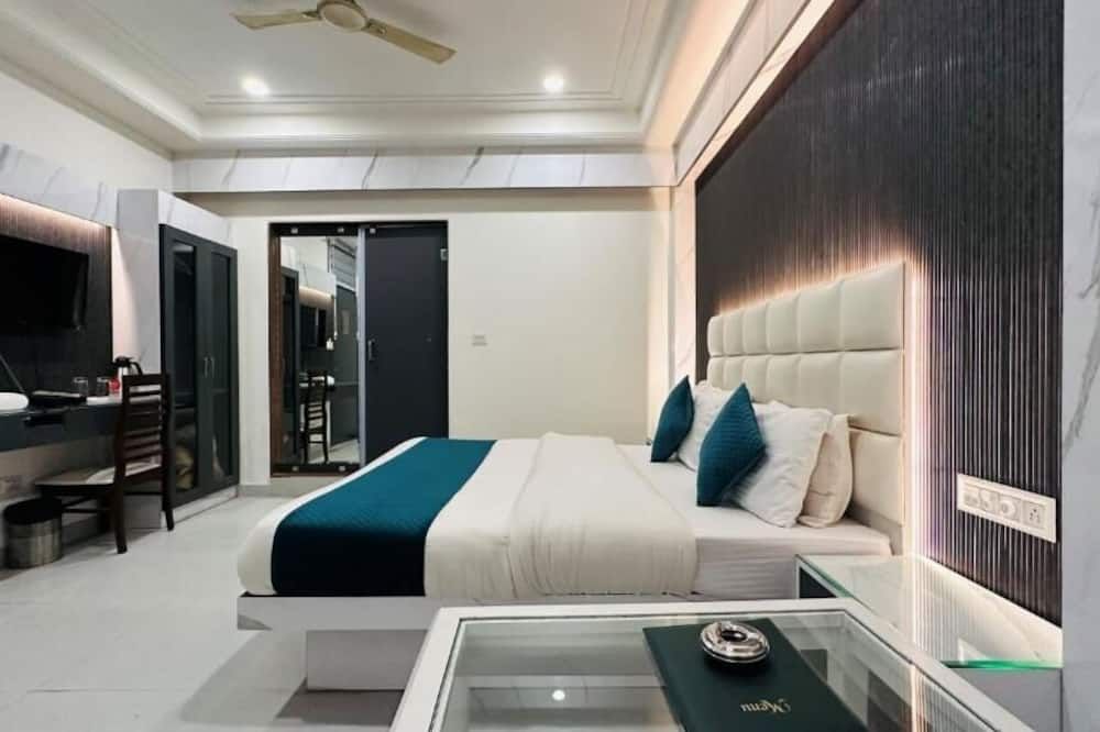 Hotel Baba Deluxe near New Delhi Railway Station and City Center -By RCG Hotels - ניו דלהי - חדר שינה