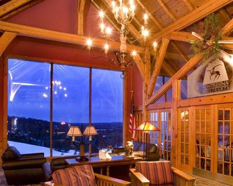 Otsego Resort - Gaylord - Lobby
