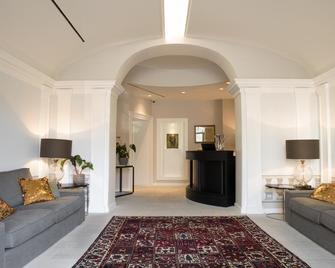 Palazzo Del Senatore - Atina - Living room