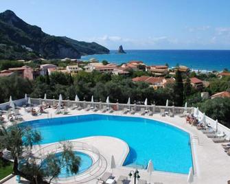 Aloha Hotel - Agios Gordios - Pool