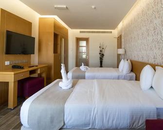 Sama Muscat Hotel - Seeb - Bedroom