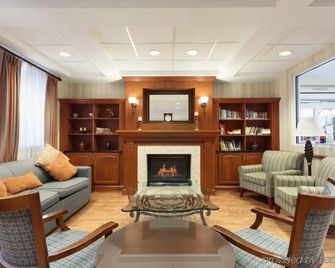 Spark by Hilton Rochester University Area - Rochester - Lounge