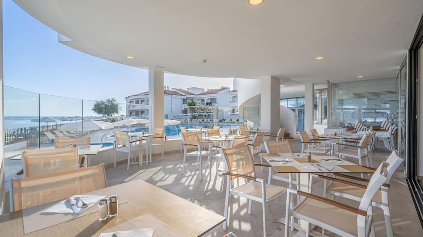 أبارت هوتل تي إتش بي جويا بلايا