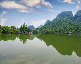 Peach Blossom Resort - Guilin - Buiten zicht