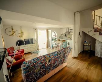 Casa singular y con encanto - Baena