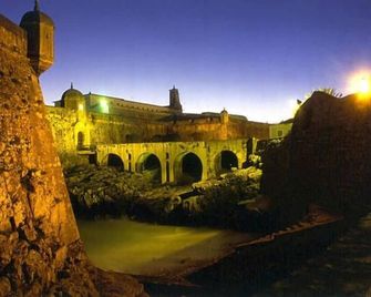 Marazul - Serra de El-Rei - Building