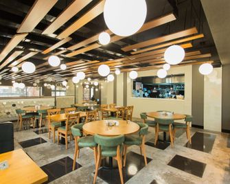 Accra Luxury Apartments @ Silicon Square - Acra - Restaurante