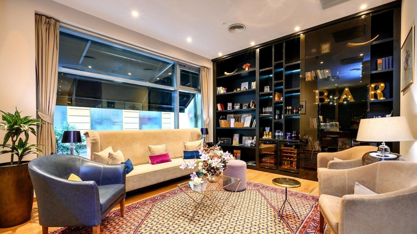 Ambra Hotel