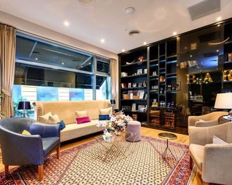 فندق بيست ويسترن بلاس أمبرا - بودابست - ردهة