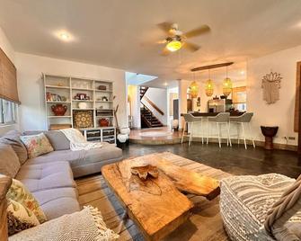 Curiol Boutique Hotel & Lounge - Potrero - Sala