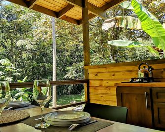 Thoas Lodge - Coronado