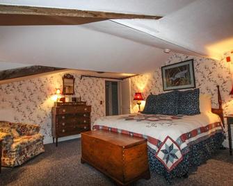 The Nutmeg Inn - Meredith - Bedroom
