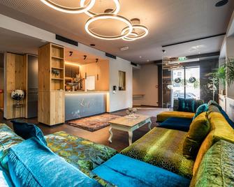 Rufi's Hotel Innsbruck - İnnsbruck - Oturma odası