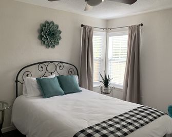 Lackland Afb Bmt Home - Easy Early Morning Access - San Antonio - Habitación