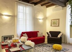Luxrent Apartment Castello - Turin - Living room