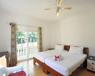 Gt Self Catering Apartments - Beau Vallon - Bedroom